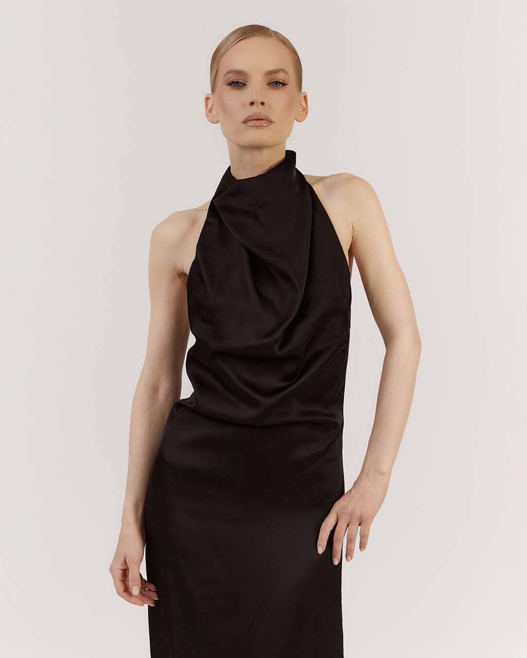 LONG BLACK HALTER NECK DRESS WITH OPEN BACK |FRANCESCA Nolo Store