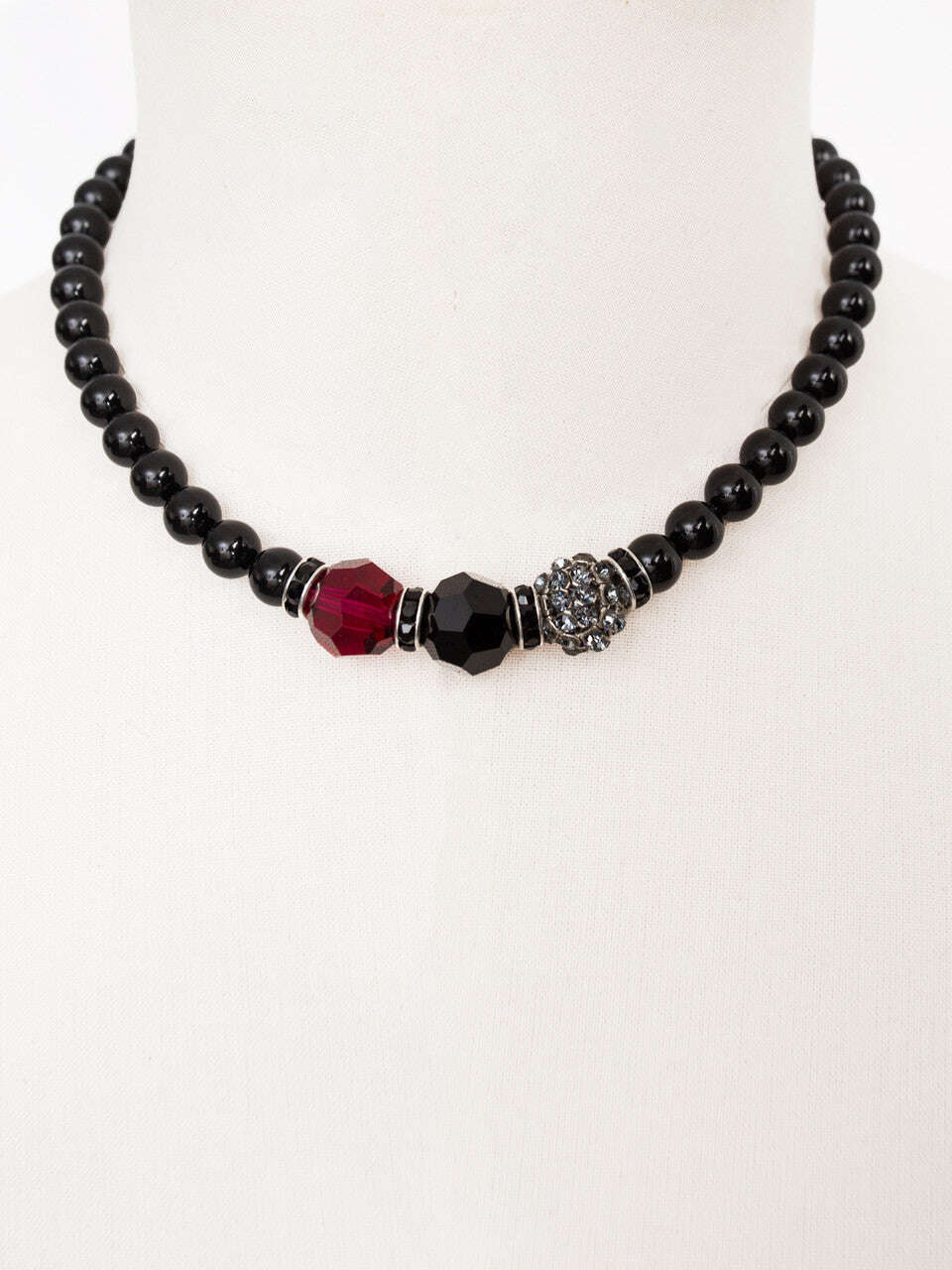 Black Swarovski Glass Beaded Necklace With Burgundy Crystal Bead Nolo Store