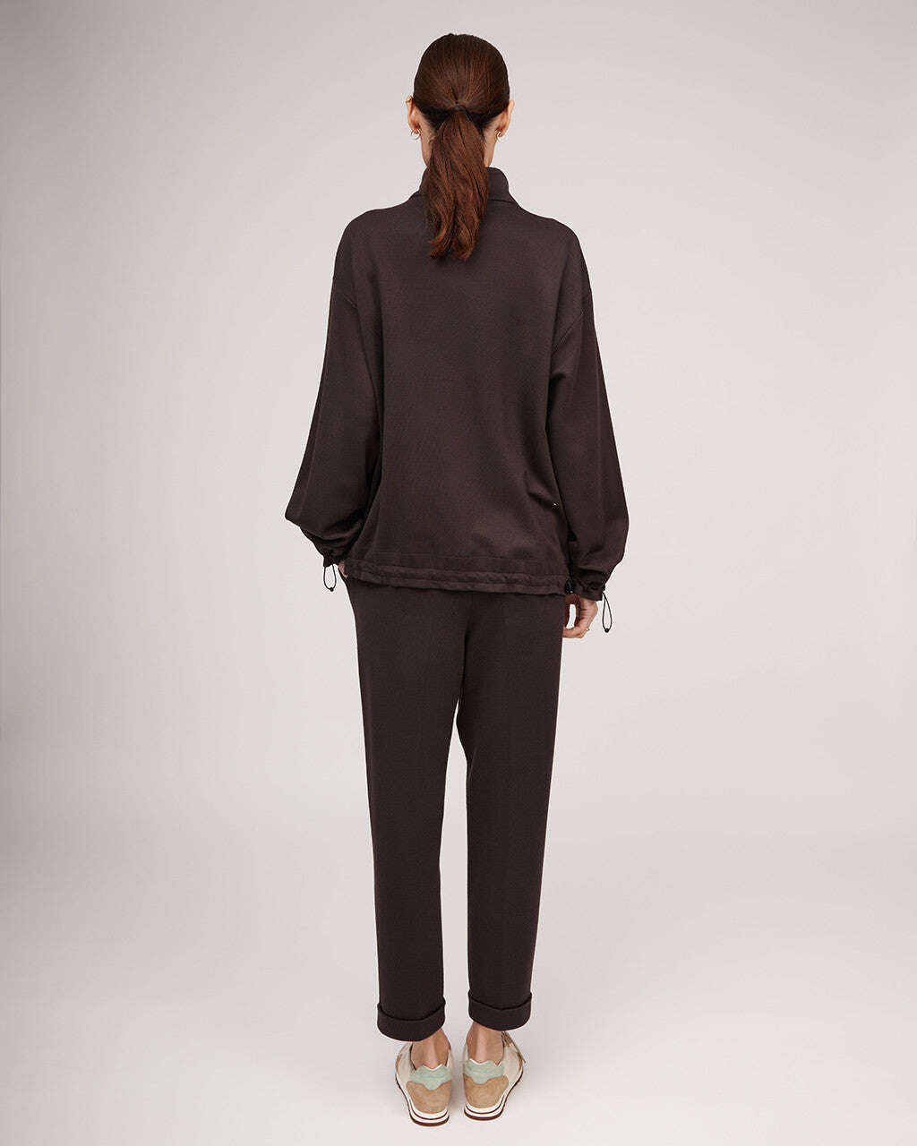 Chocolate brown knit classic trousers | PETRA Nolo Store