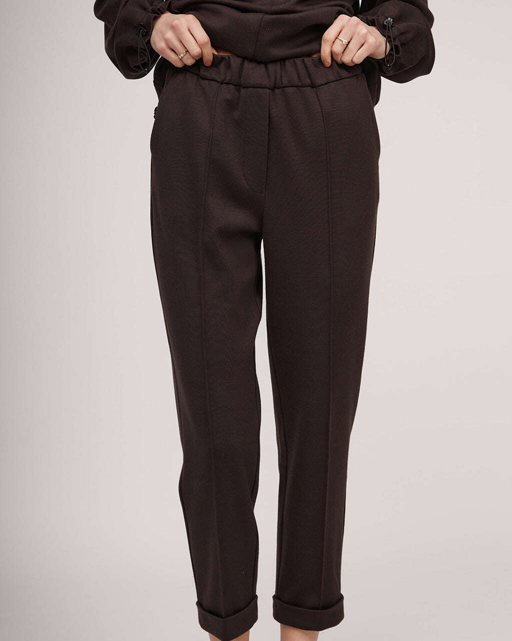 Chocolate brown knit classic trousers | PETRA Nolo Store
