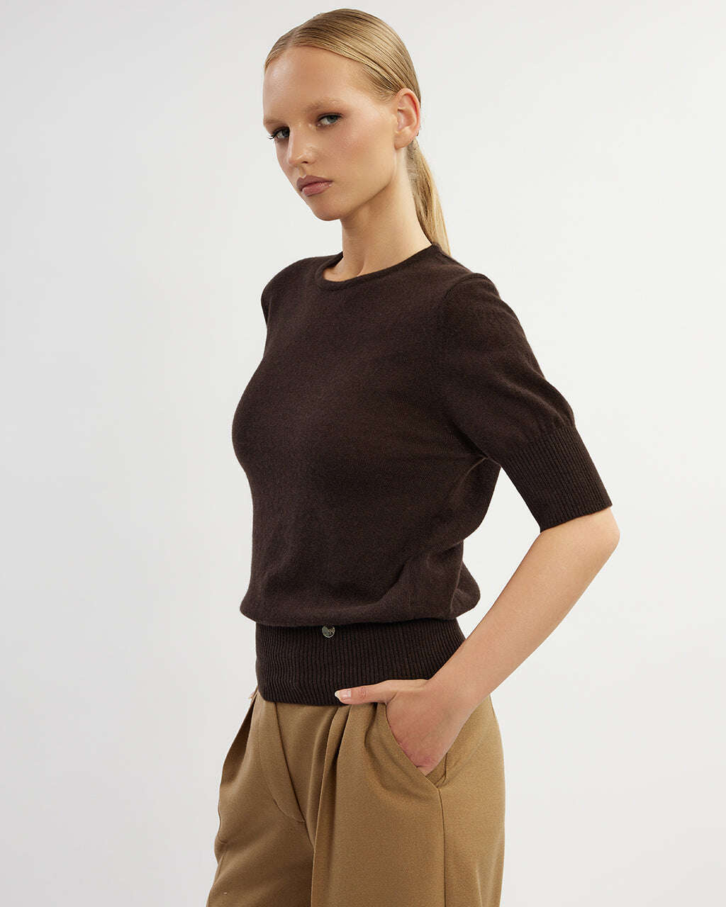 Chocolate brown cashmere jumper | KATRI Nolo Store