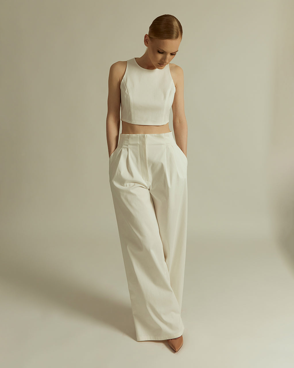 Baltas, platas džinsa bikses ar augsto jostasvietu |JEMA