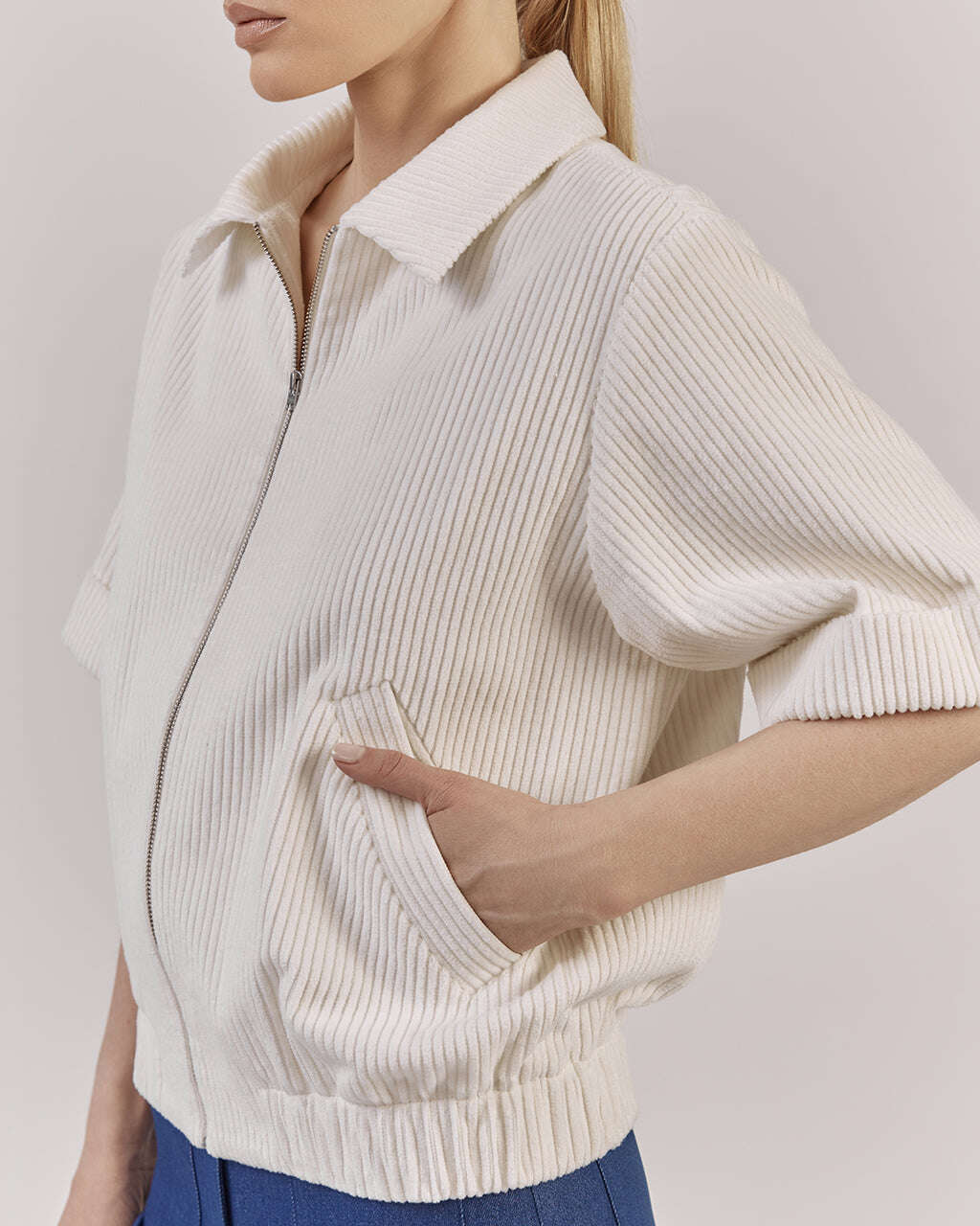 WHITE VELVET BOMBER |FIDUCIA Nolo Store