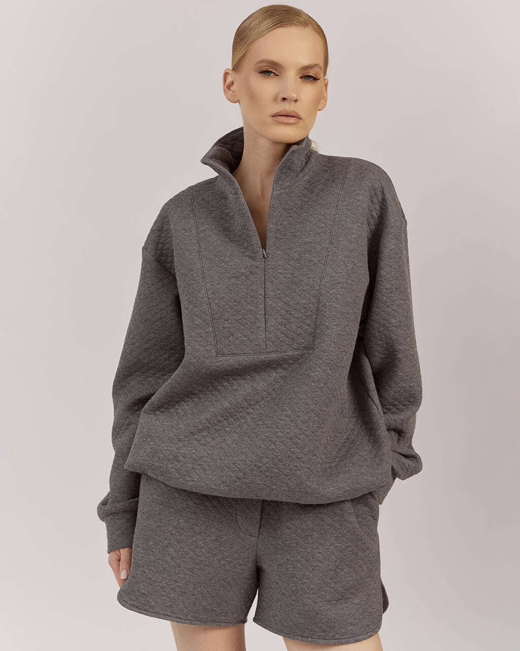 OVERSIZE SWEATSHIRT WITH STAND UP ZIPPED |KATIA Nolo Store