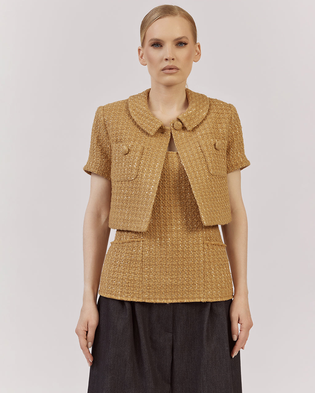 PIEGUĻOŠS TVĪDA TOPS | PAMELA