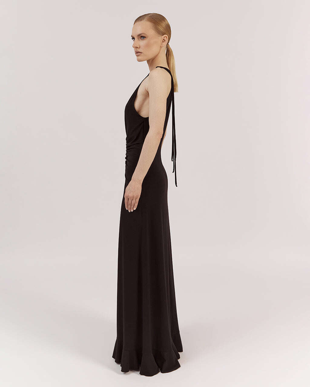 MAXI DRESS WITH REFINED DESING |IZABELLA Nolo Store