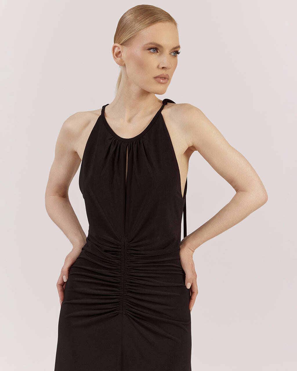 MAXI DRESS WITH REFINED DESING |IZABELLA Nolo Store