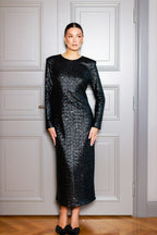 Midi garuma kleita ar fliteriem | ISIDORA