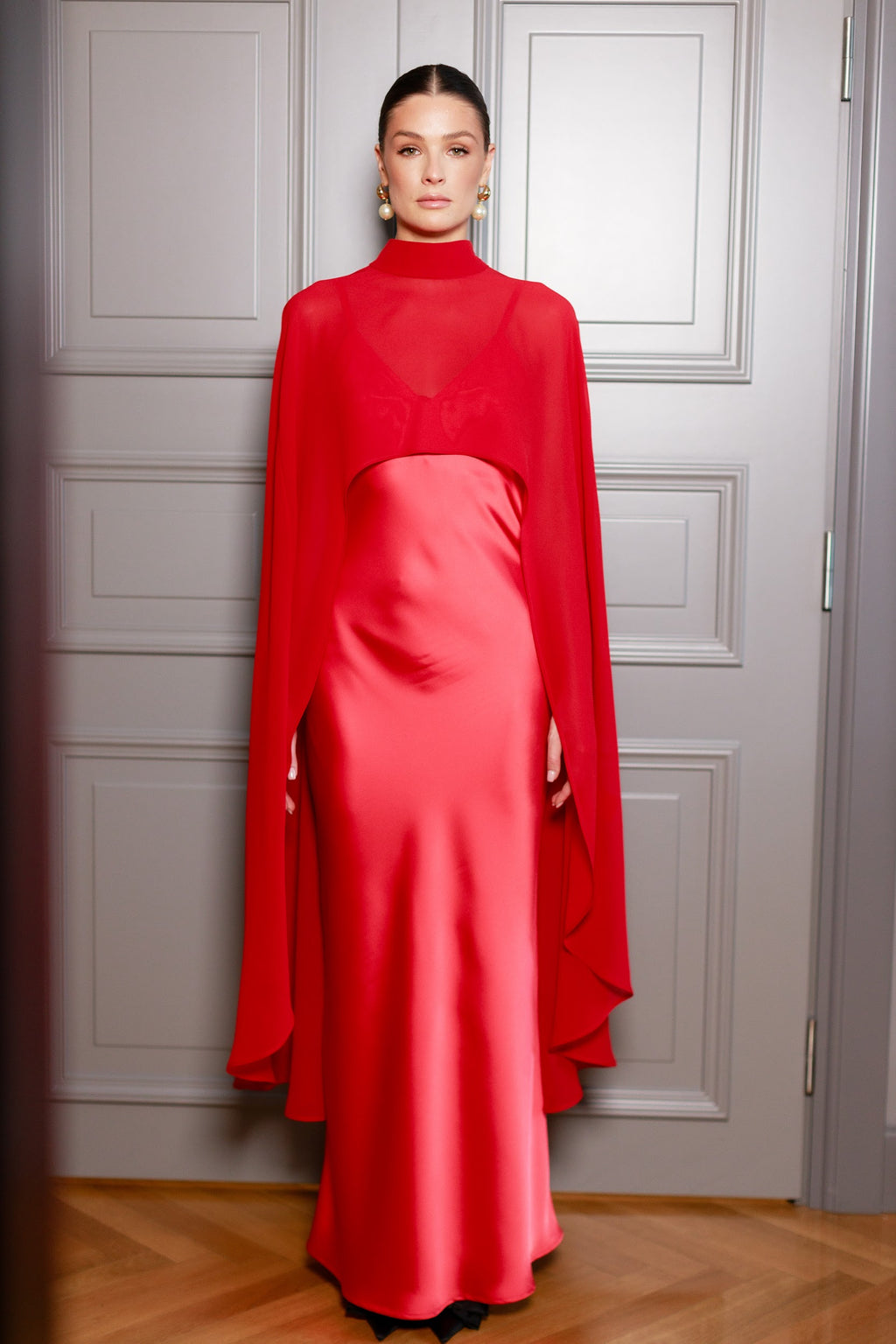 Maxi garuma satīna kleita|JADORE