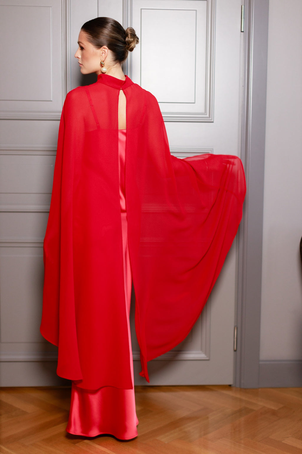 Maxi garuma satīna kleita|JADORE