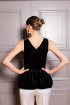 Samta tops ar volānu detaļu |ULIANA