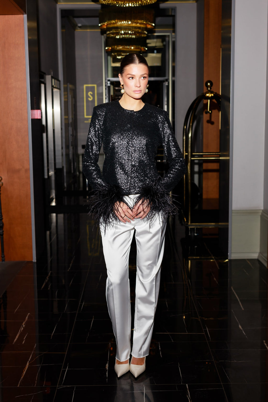 Cropped Sequin Jacket |KAROLINA