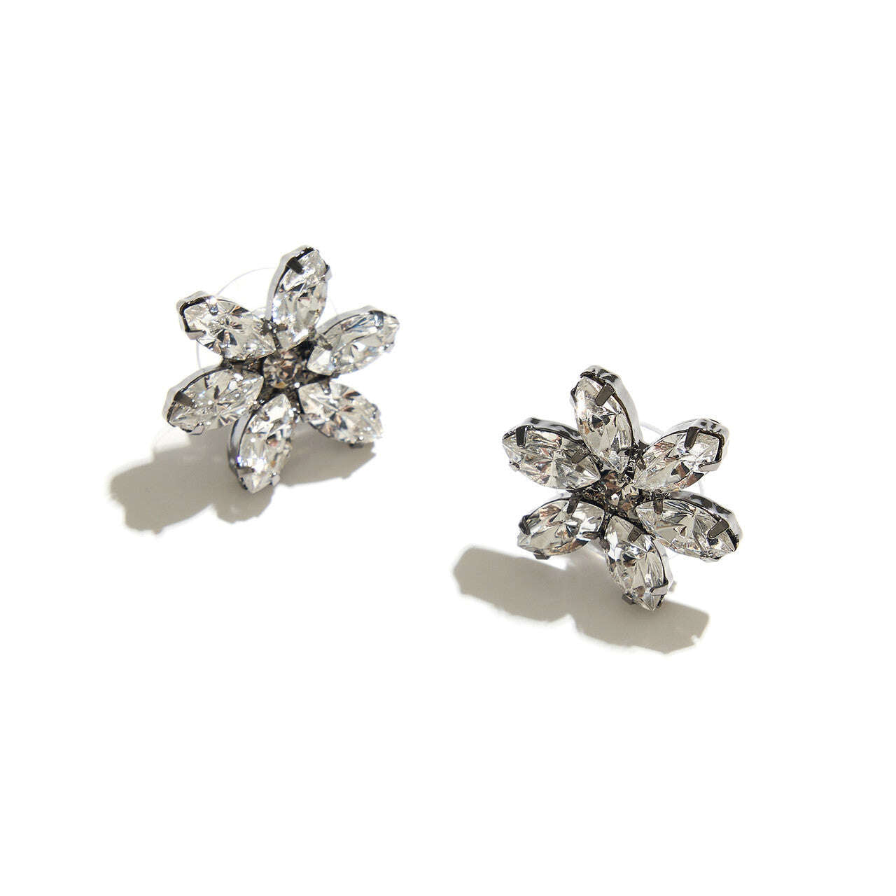 Glass Cut Stones Stud Earrings Nolo Store