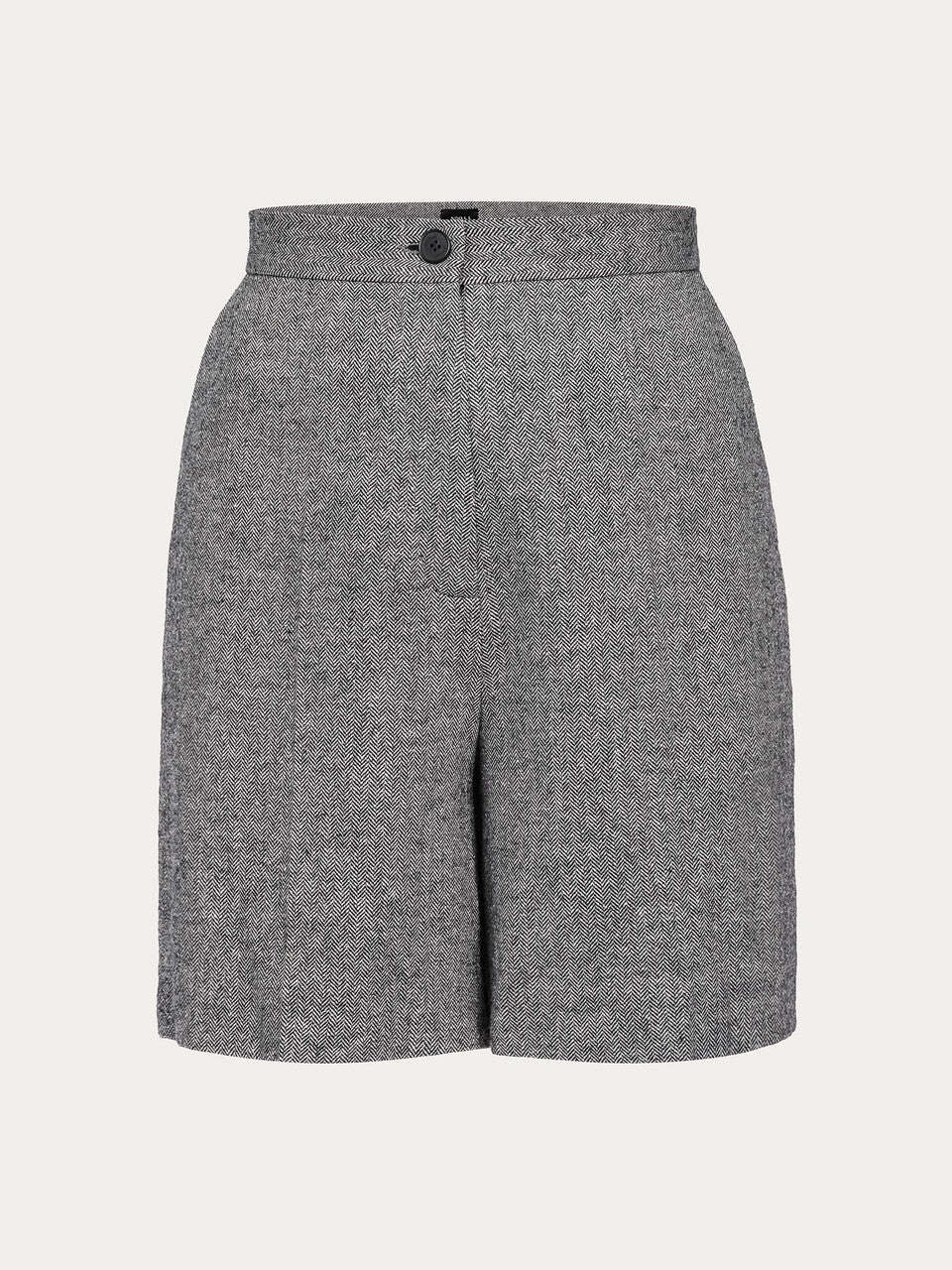 Classic Bermuda shorts with pleats and belt | EMIKOY Nolo Store