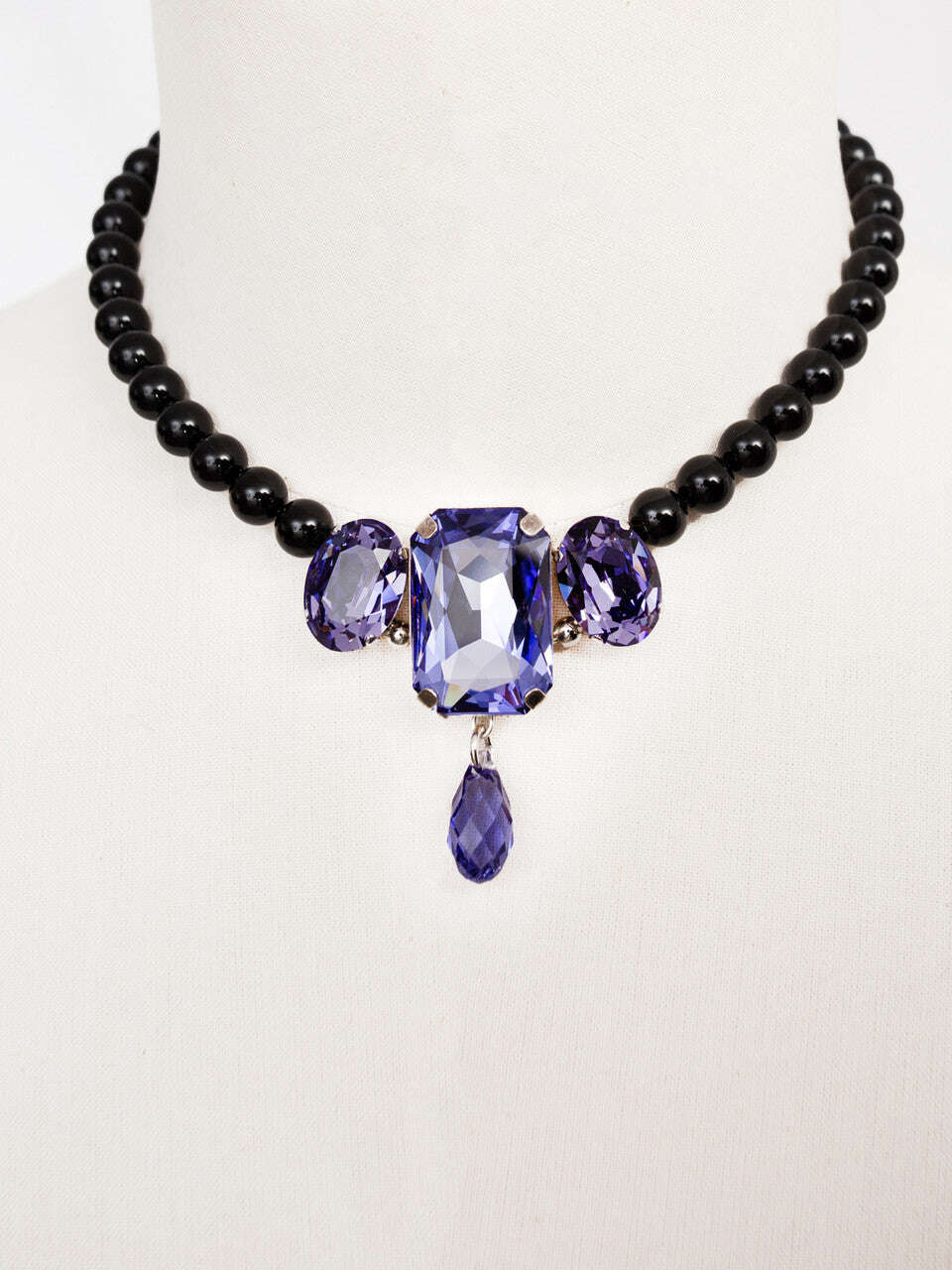 Black Swarovski Glass Beaded Necklace With Lilac Crystal Pendant Nolo Store