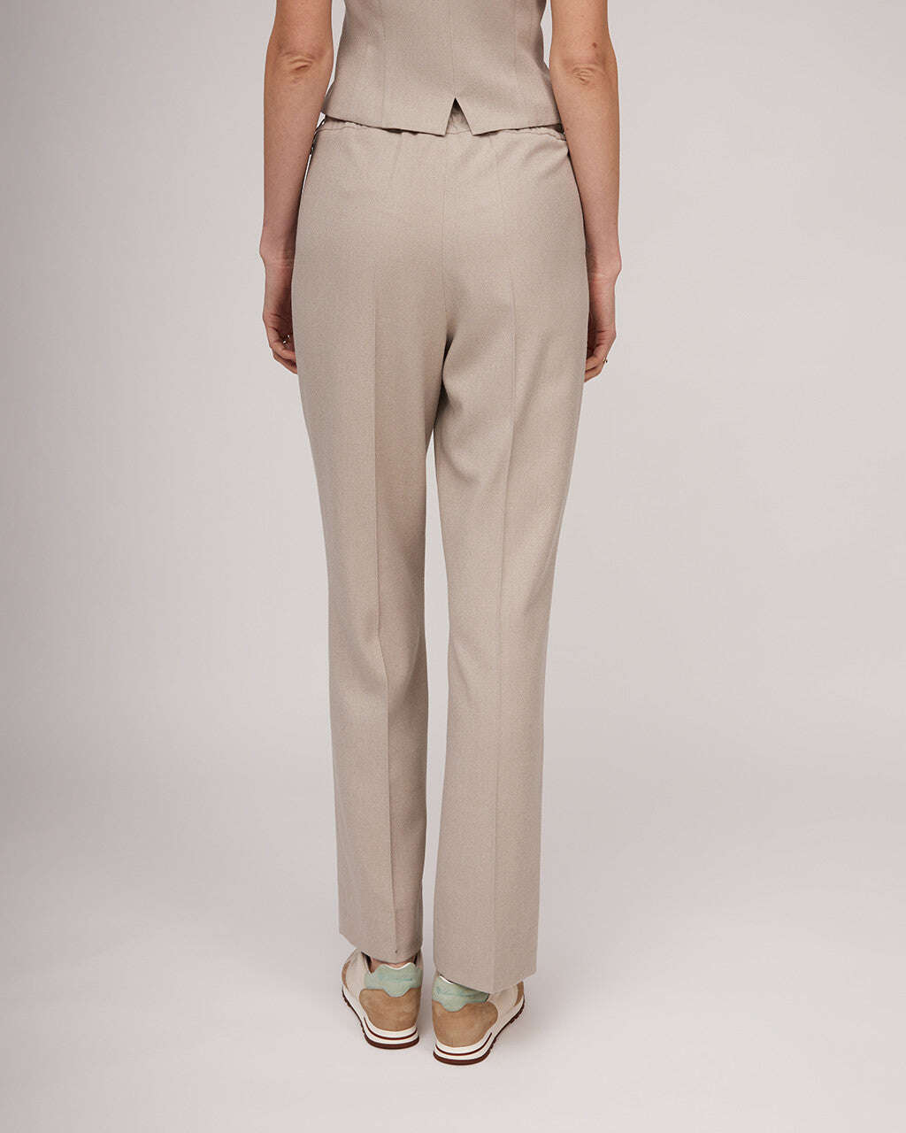 Classic wool trousers with elastic waistband and fasteners | KIARA Nolo Store