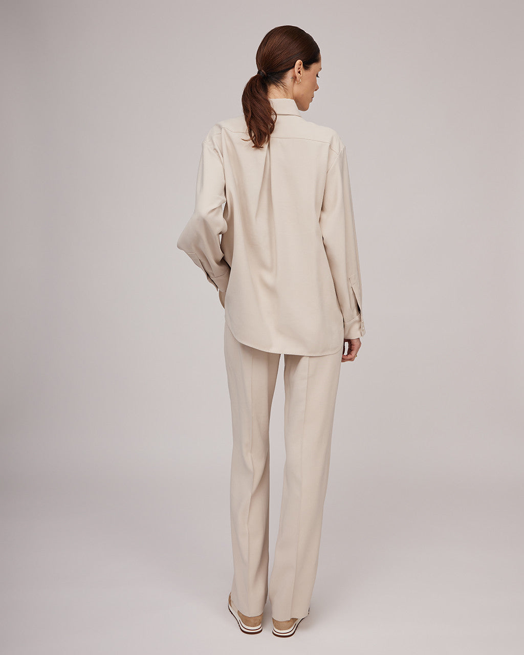 Grey and white viscose classic trousers with elastic waistband and fasteners | KIARA