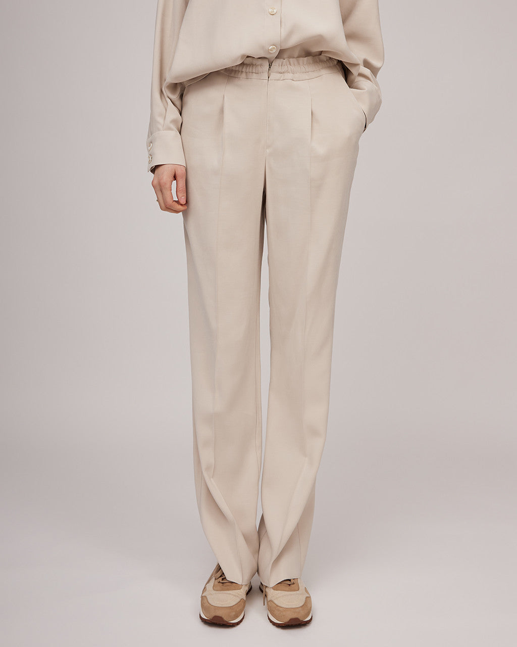 Grey and white viscose classic trousers with elastic waistband and fasteners | KIARA