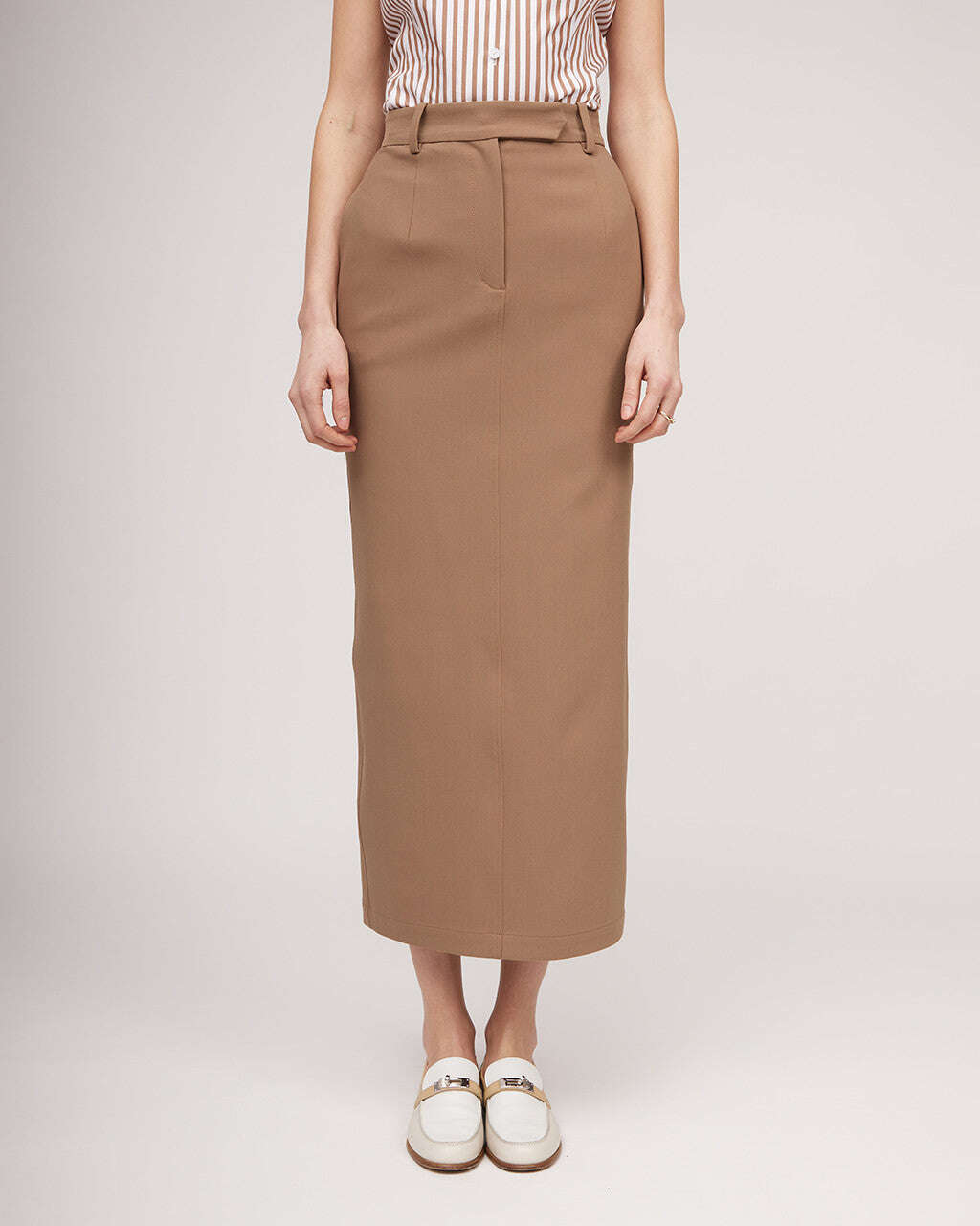 Elegant camel-colored wool pencil skirt | MACARIA Nolo Store