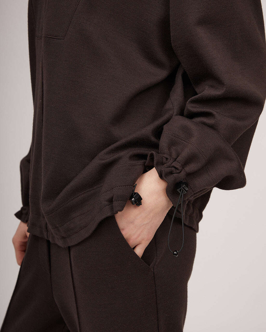 Chocolate brown knit classic trousers | PETRA Nolo Store