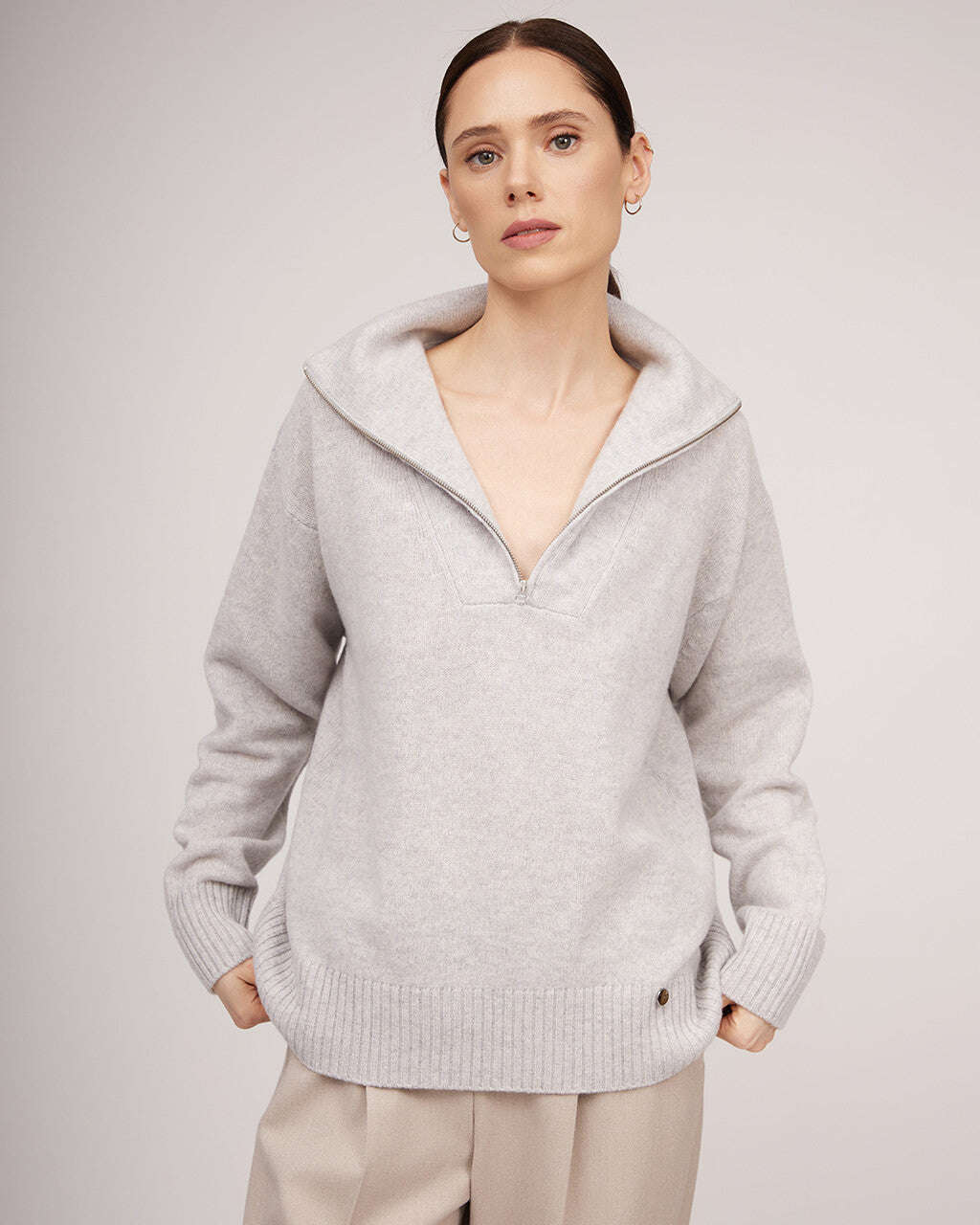 Light grey merino and cashmere wool sweater with a zipper | AOI Nolo Store