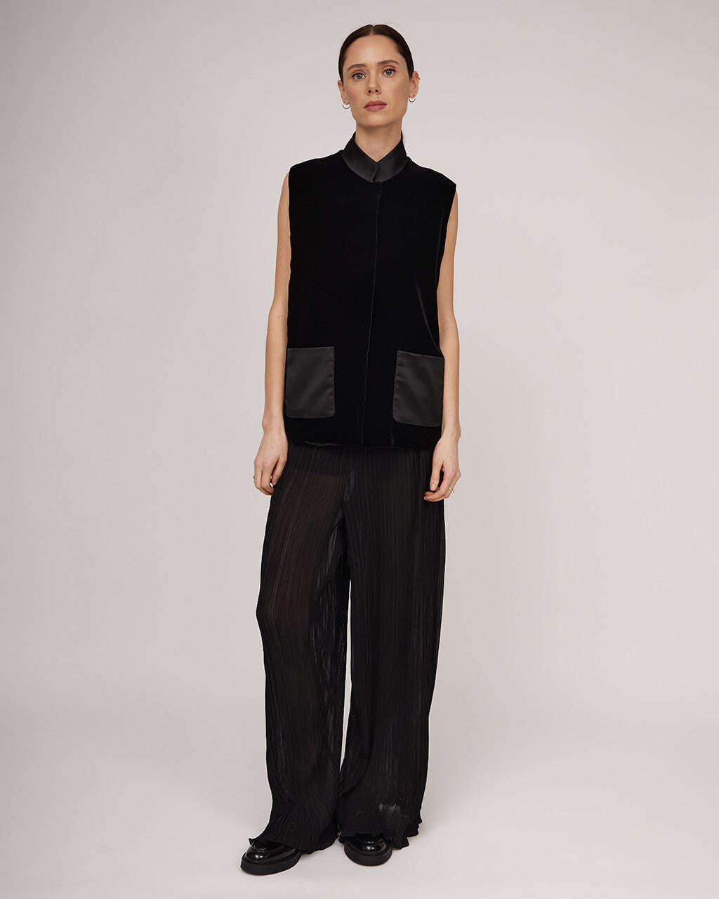Black silk velvet straight cut vest | OTTILIA Nolo Store