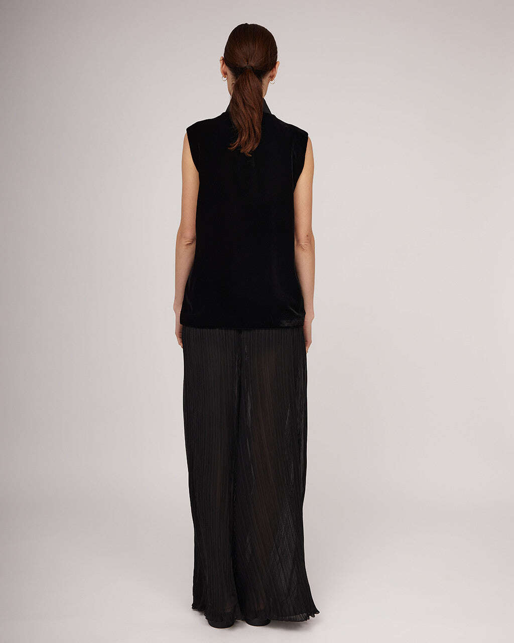 Black silk velvet straight cut vest | OTTILIA Nolo Store