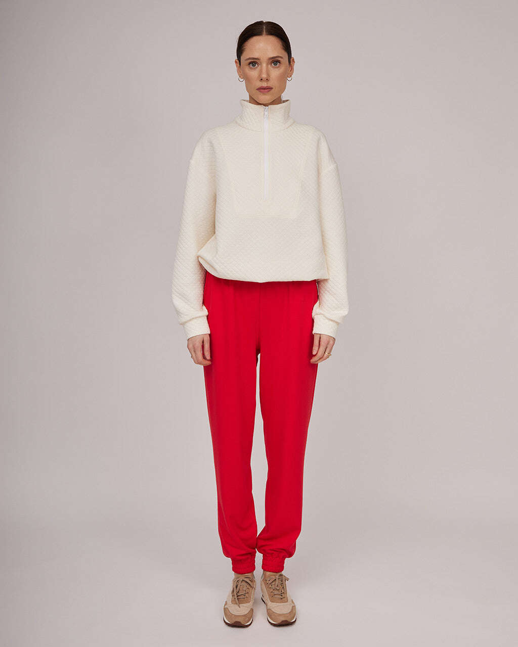 Red soft free time pants | HEIDI Nolo Store