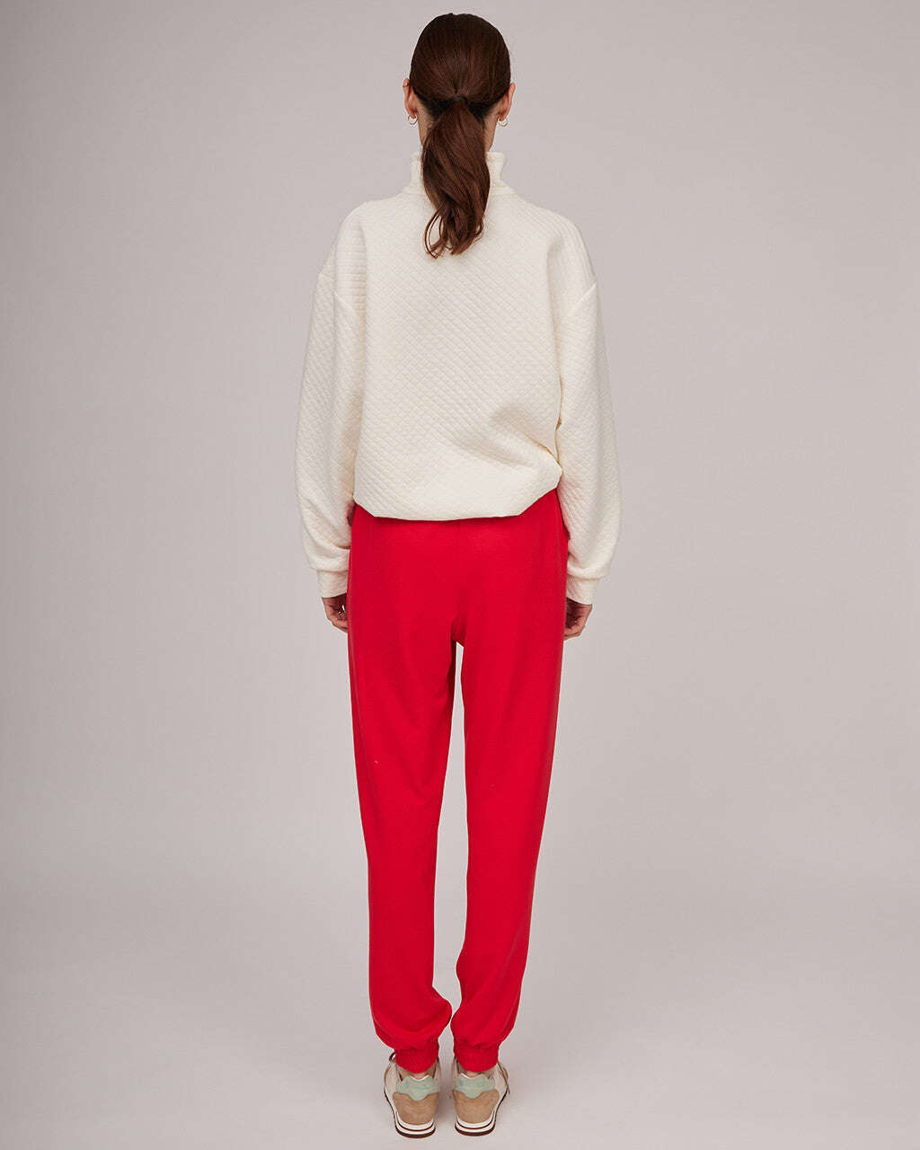 Red soft free time pants | HEIDI Nolo Store