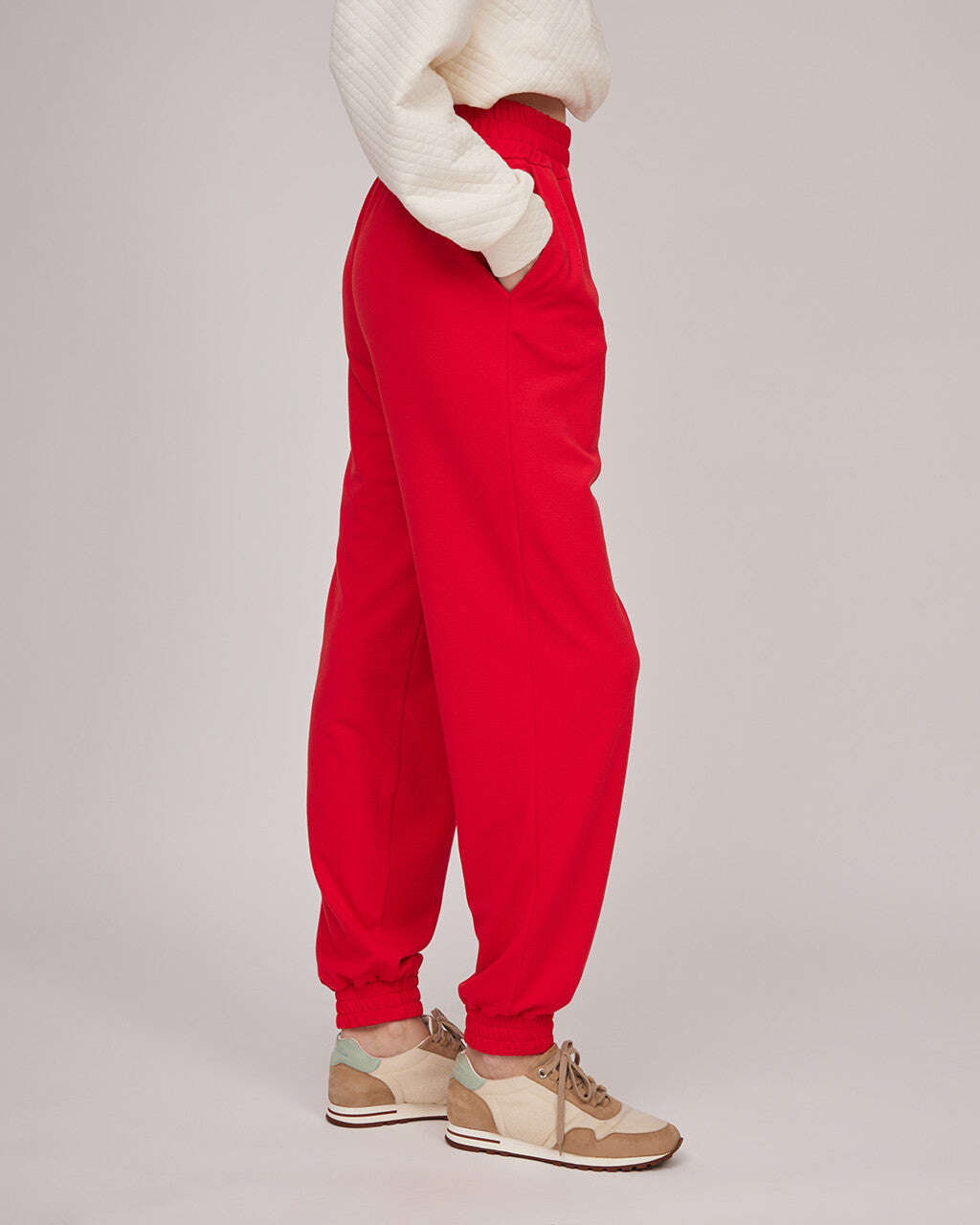 Red soft free time pants | HEIDI Nolo Store