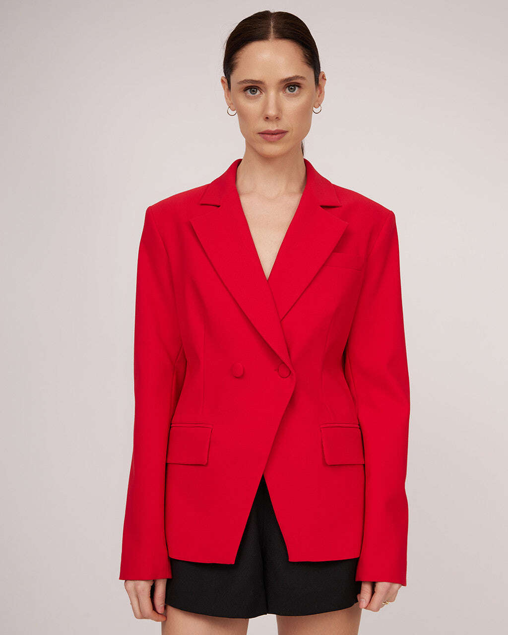 Red classic jacket with expressive shoulder line | AYANO Nolo Store