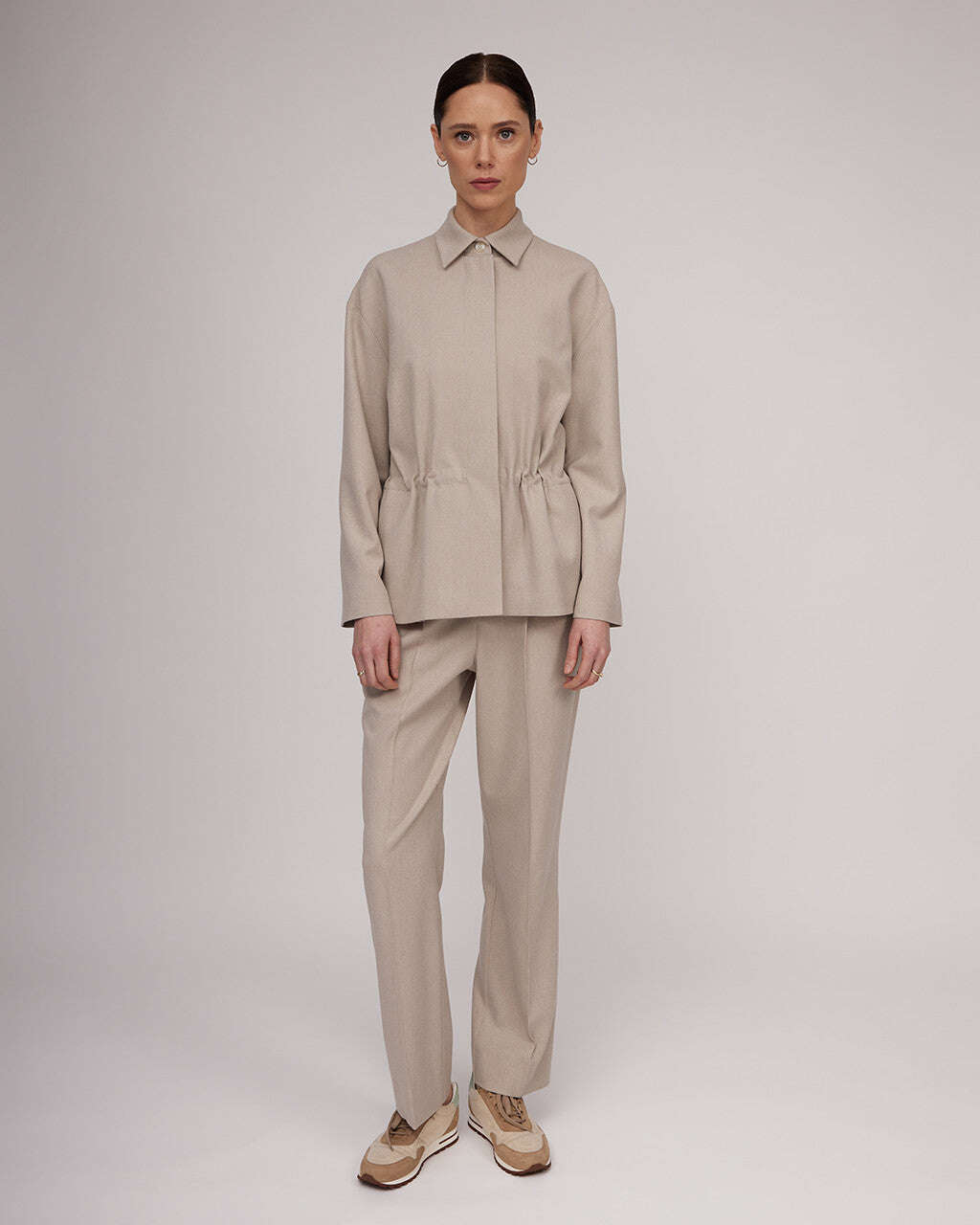 Classic wool trousers with elastic waistband and fasteners | KIARA Nolo Store