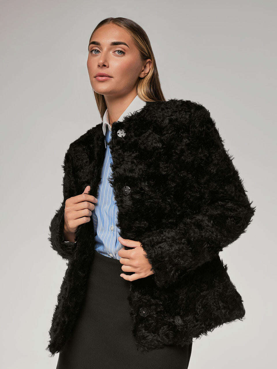 Stylish minimalist coat-jacket in black tone | HOSHI Nolo Store