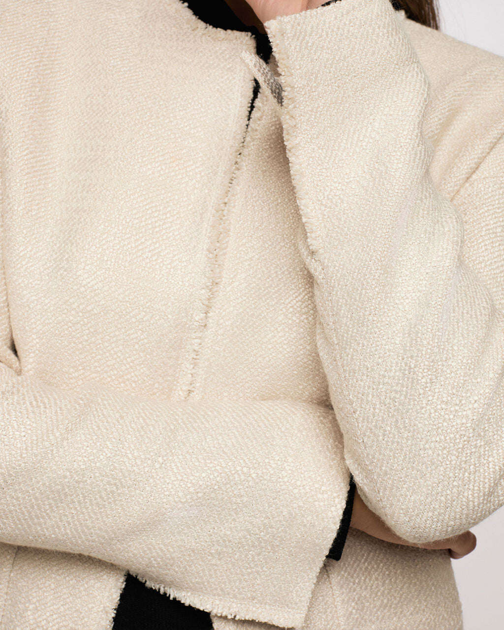 Short cream-colored jacket without hardware | KOKO Nolo Store