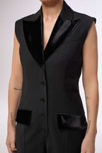 Black, elegant suit with silk velvet details | FUMAYO Nolo Store