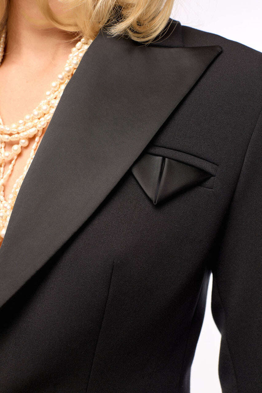 Black short jacket with satin details | HIZEO Nolo Store