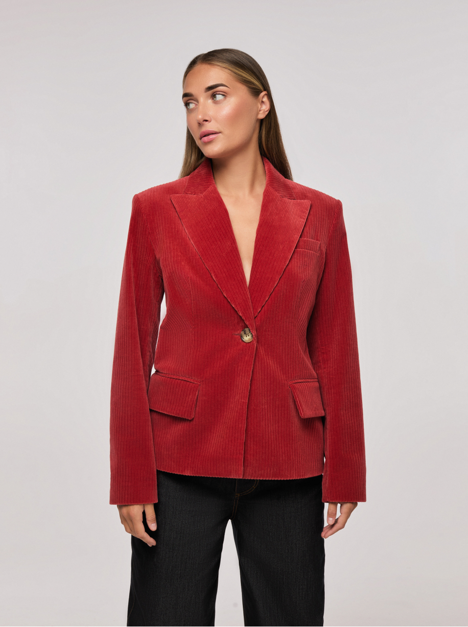Red velvet jacket | YUMIKO Nolo Store