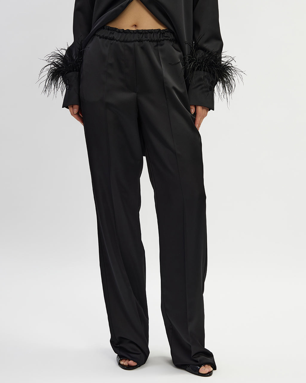 Taisna piegriezuma satīna bikses | CLARA