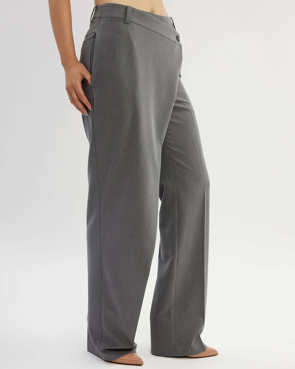 Grey asymmetrical cut trousers |FRANCA Nolo Store