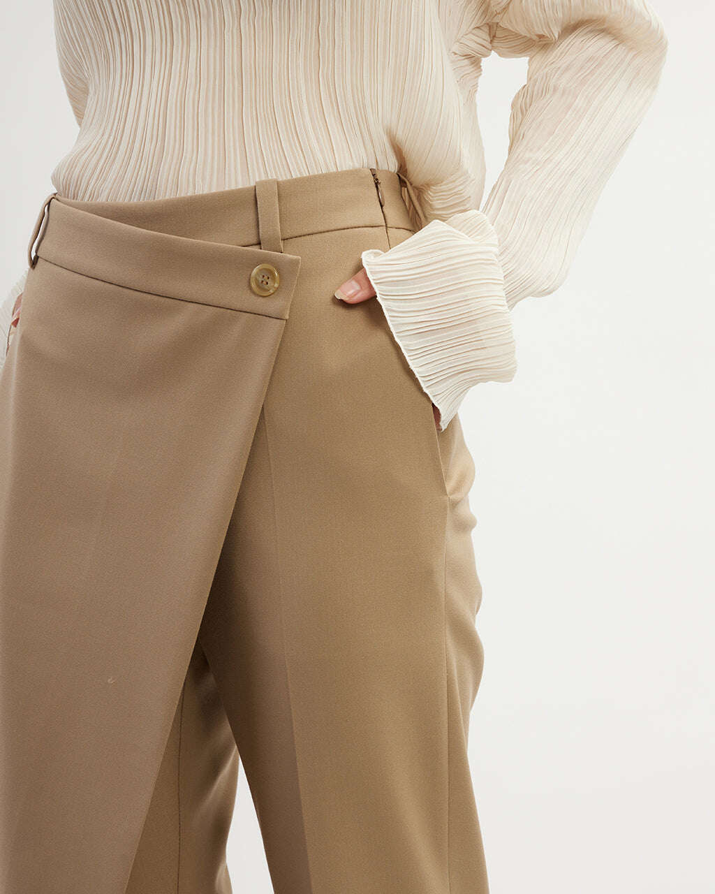 Biege asymmetrical cut trousers |FRANCA Nolo Store