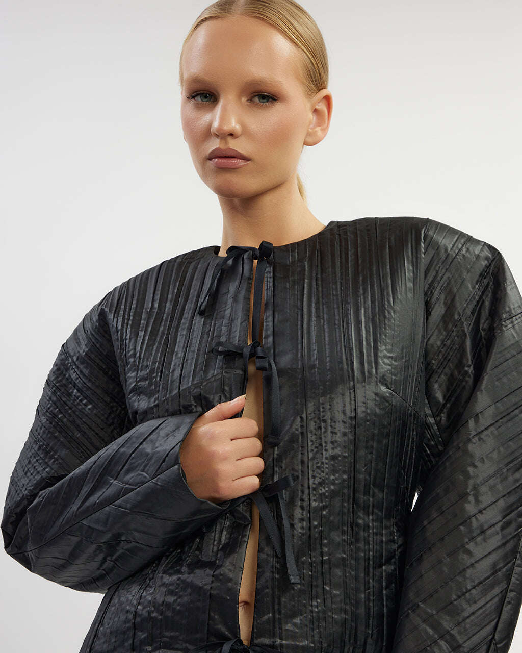 Tie knot fastening jacket| CECILIA Nolo Store